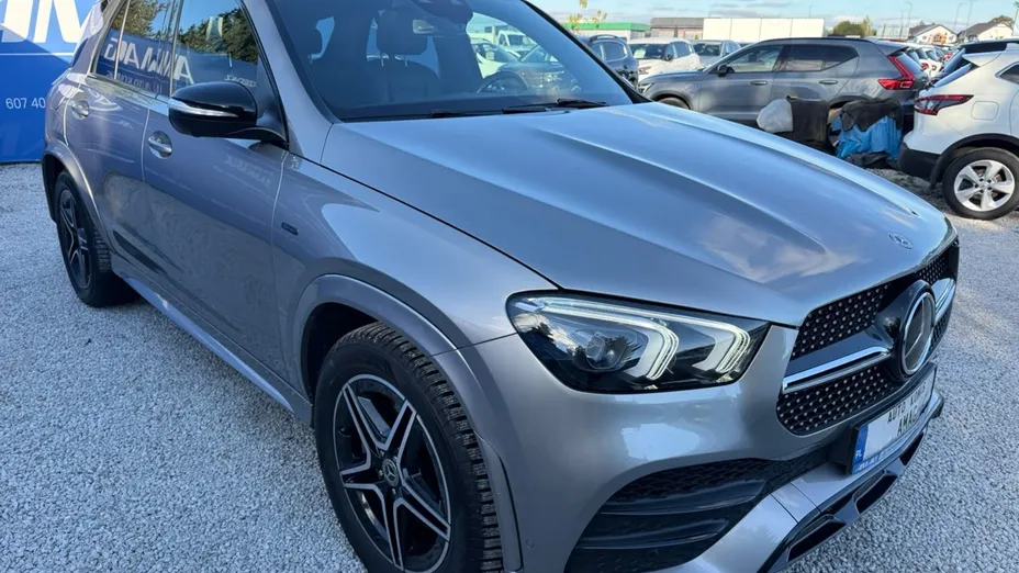 MERCEDES-BENZ GLE -