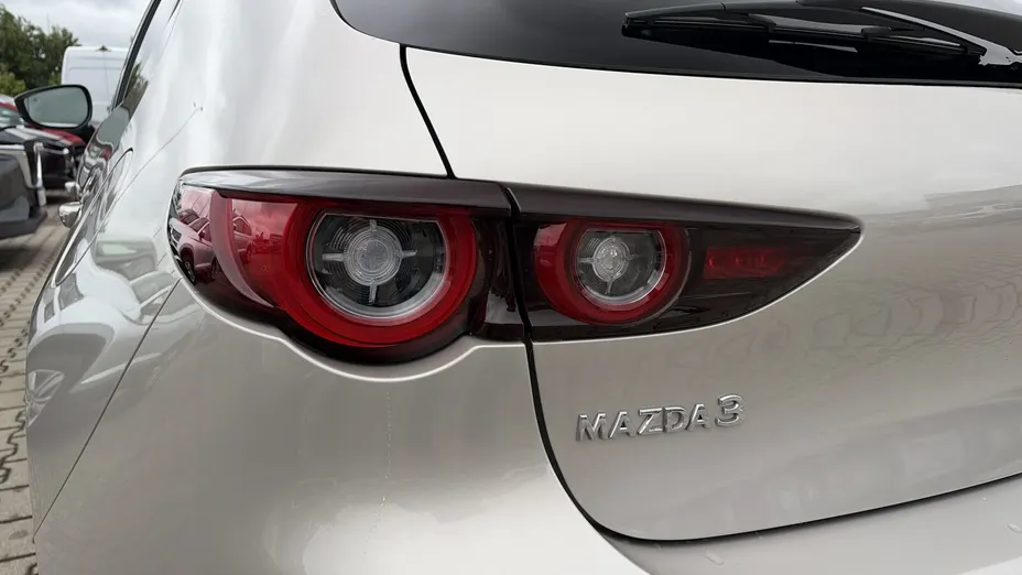 MAZDA 3 3 2.0 mHEV Exclusive Line aut