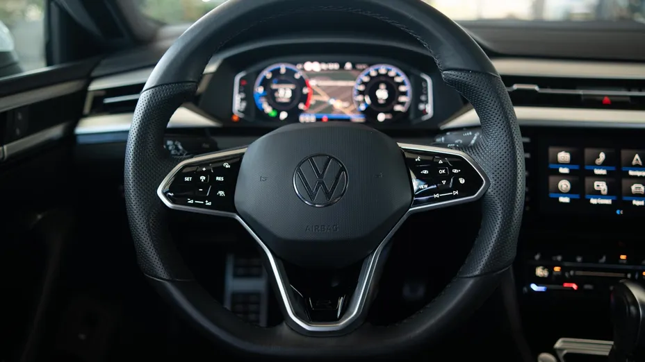 VOLKSWAGEN Arteon Arteon 2.0 TDI R-Line DSG