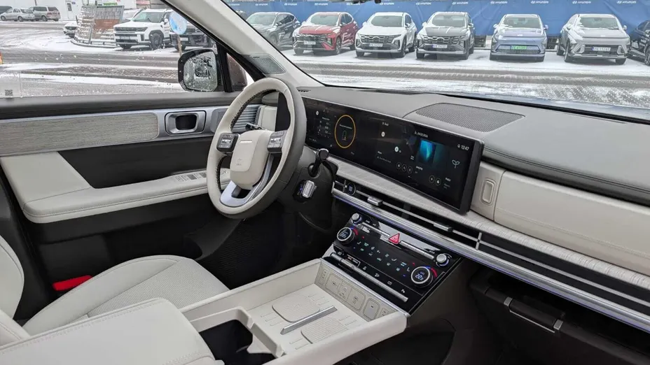 HYUNDAI Santa Fe Santa Fe 1.6 T-GDI HEV Calligraphy 4WD aut 6os. Nowy