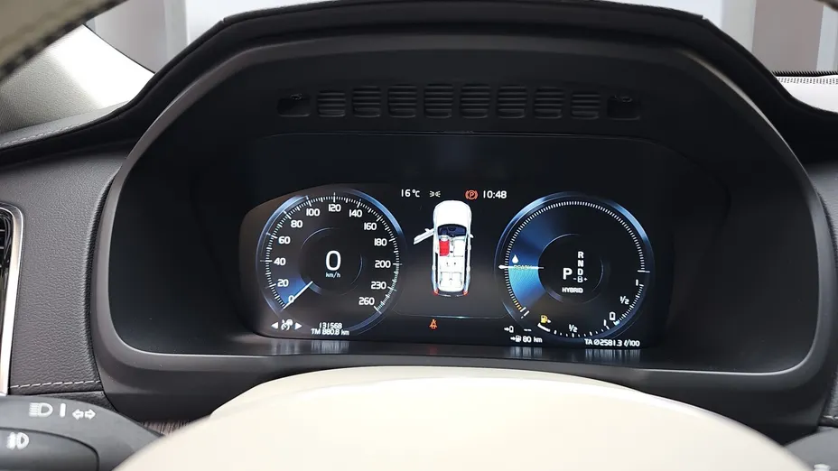 VOLVO XC90 XC90 T8 AWD Plug-In Hybrid Inscription 7os aut