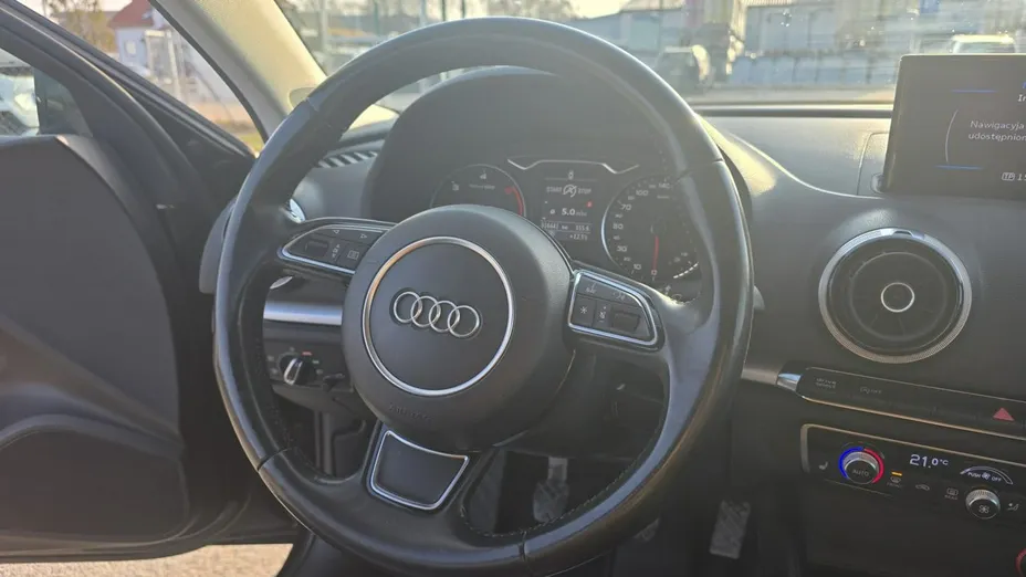 AUDI A3 -