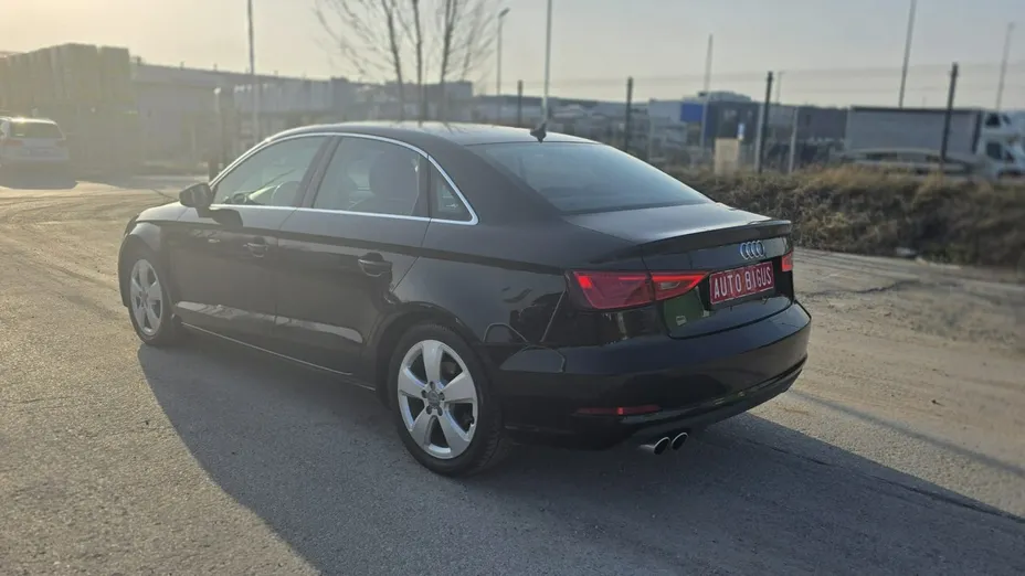 AUDI A3 -