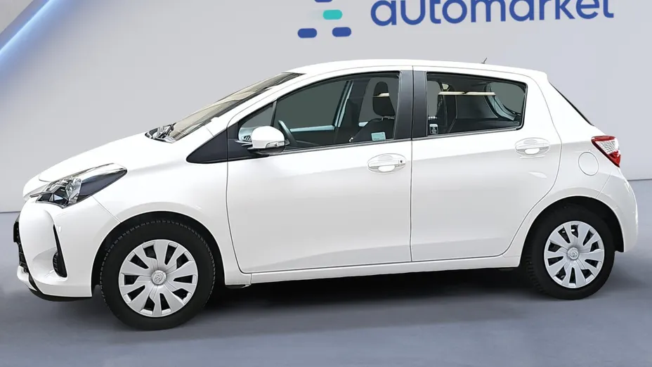 TOYOTA Yaris Yaris 1.5 Active
