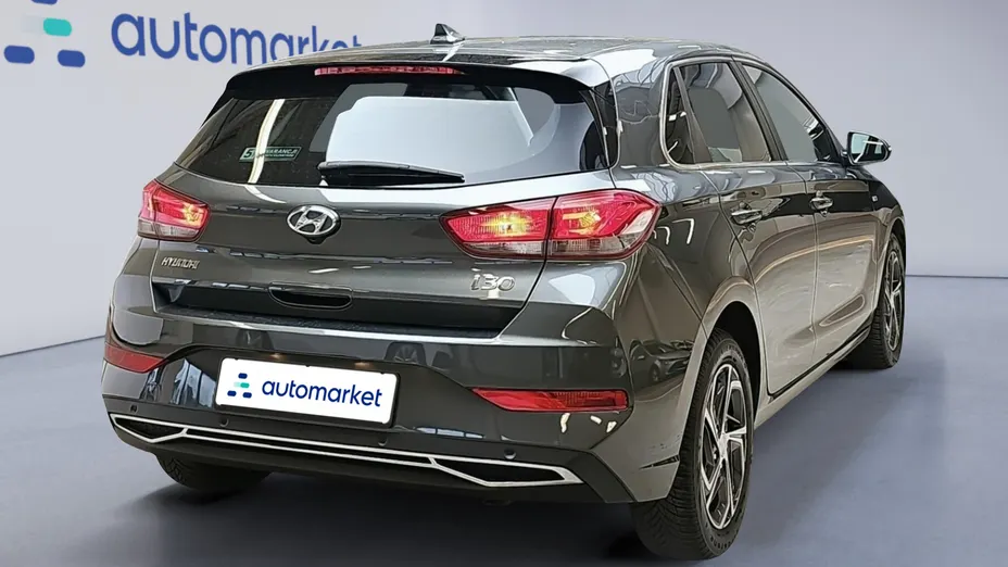 HYUNDAI i30 i30 1.5 T-GDI 48V Comfort DCT