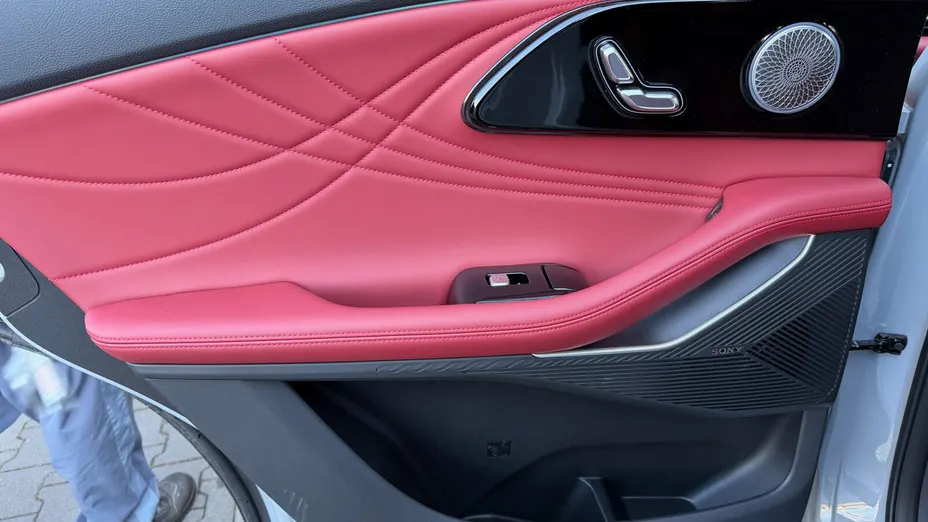 OMODA Omoda 9 Omoda 9 1.5 Super Hybrid Exclusive AWD Nowy