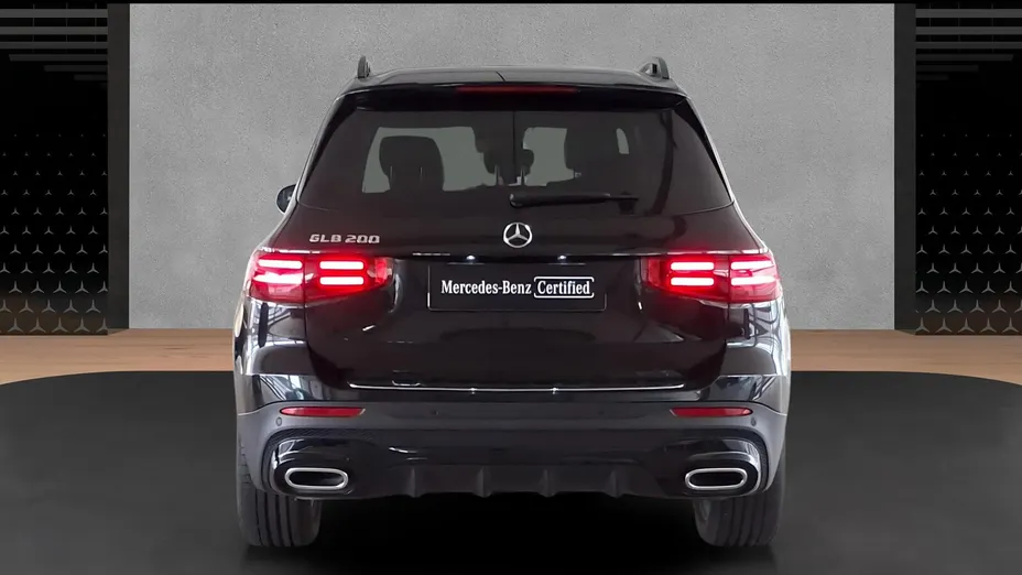 MERCEDES-BENZ GLB GLB 200 mHEV AMG Line 7G-DCT