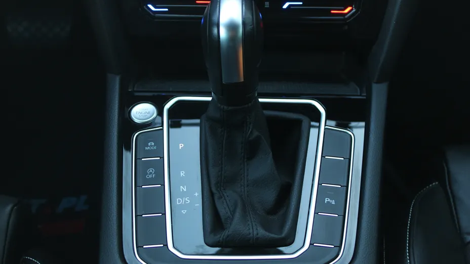 VOLKSWAGEN Passat Passat 2.0 TDI 4Mot. Elegance DSG