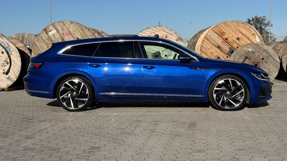 VOLKSWAGEN Arteon -