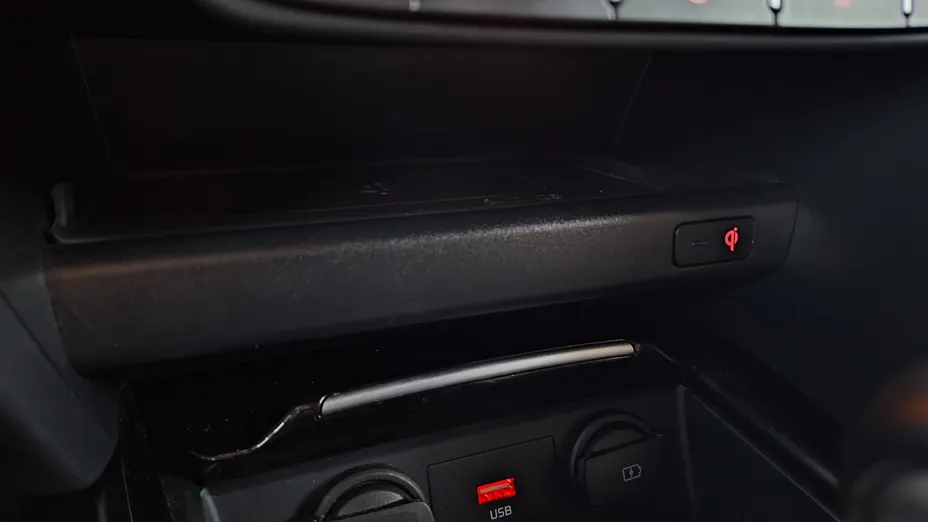 KIA Cee'd Ceed 1.6 CRDi mHEV L Business Line DCT