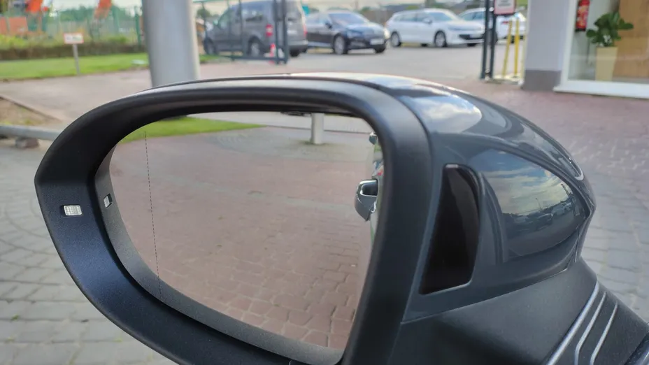 VOLKSWAGEN Golf Golf VIII 2.0 TDI Life DSG