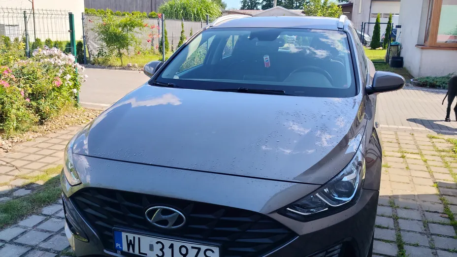 HYUNDAI i30 -