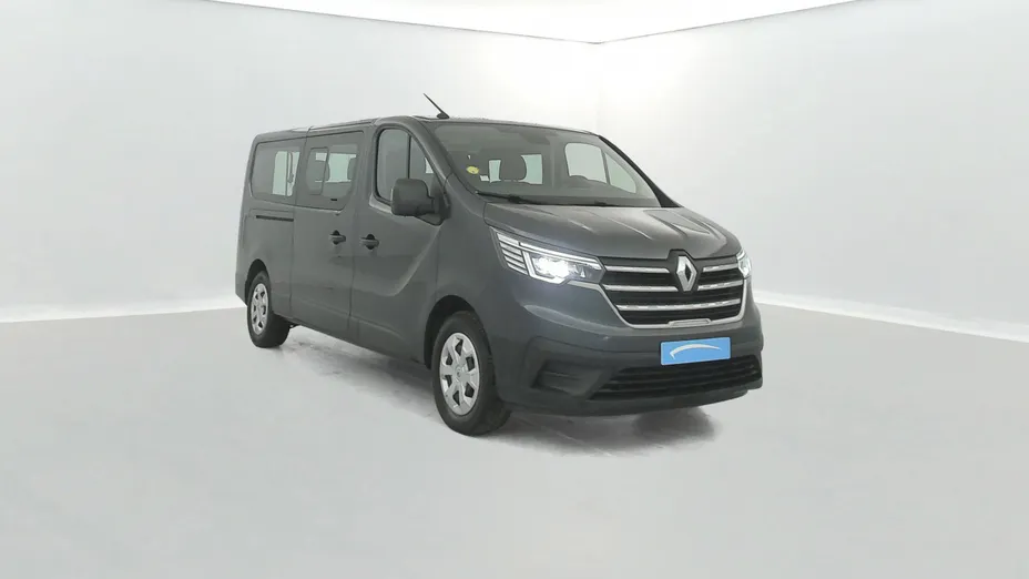 RENAULT Trafic -
