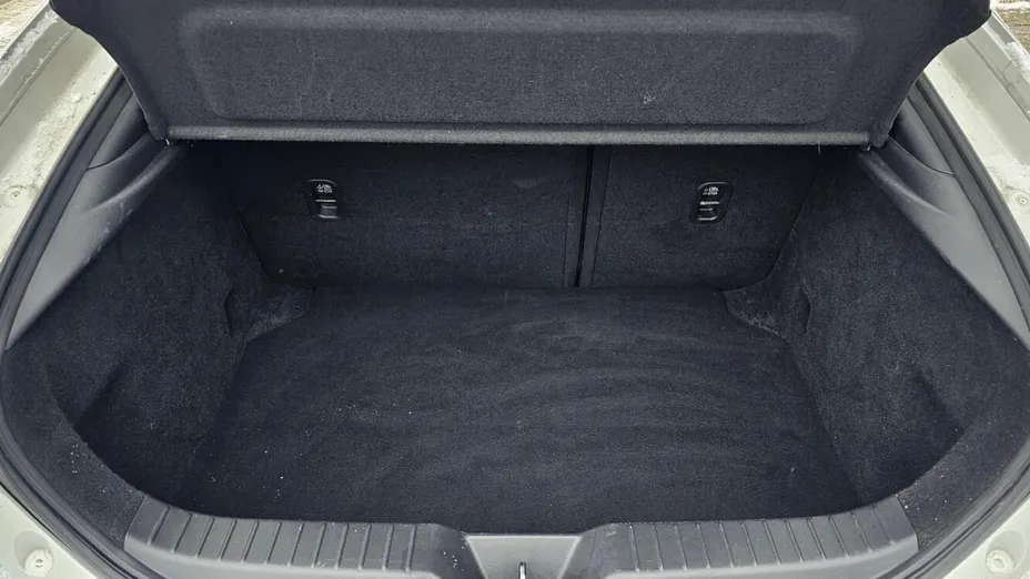 MAZDA 3 3 2.0 mHEV Exclusive Line aut