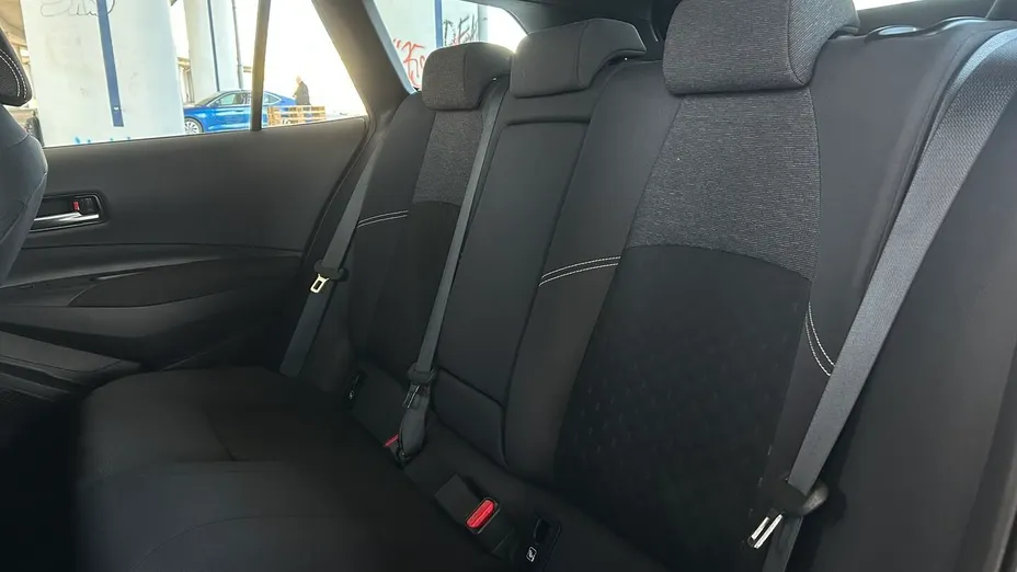 TOYOTA Corolla Corolla 1.8 Hybrid Comfort