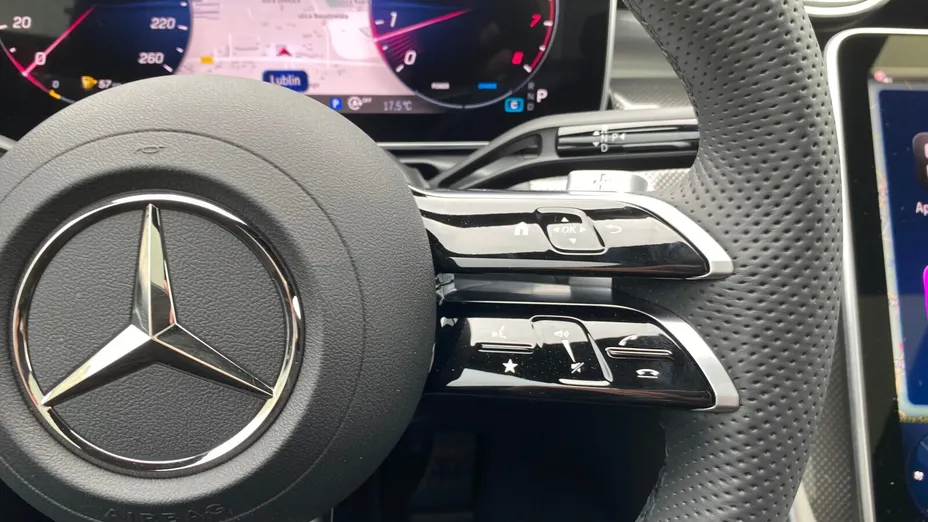 MERCEDES-BENZ C Klasa C 200 mHEV 4-Matic AMG