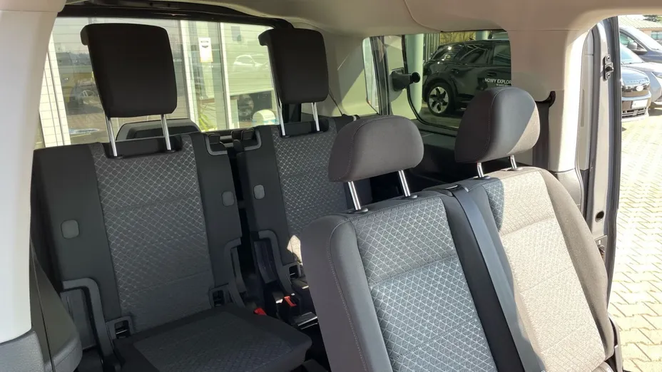 FORD Tourneo Connect Tourneo Connect 2.0 EcoBlue Titanium aut Nowy
