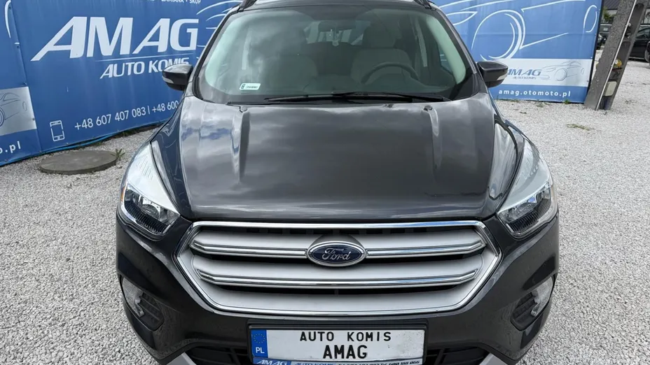 FORD Kuga -