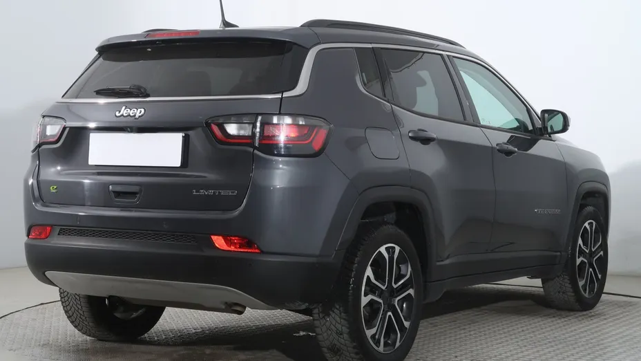 Jeep Compass -