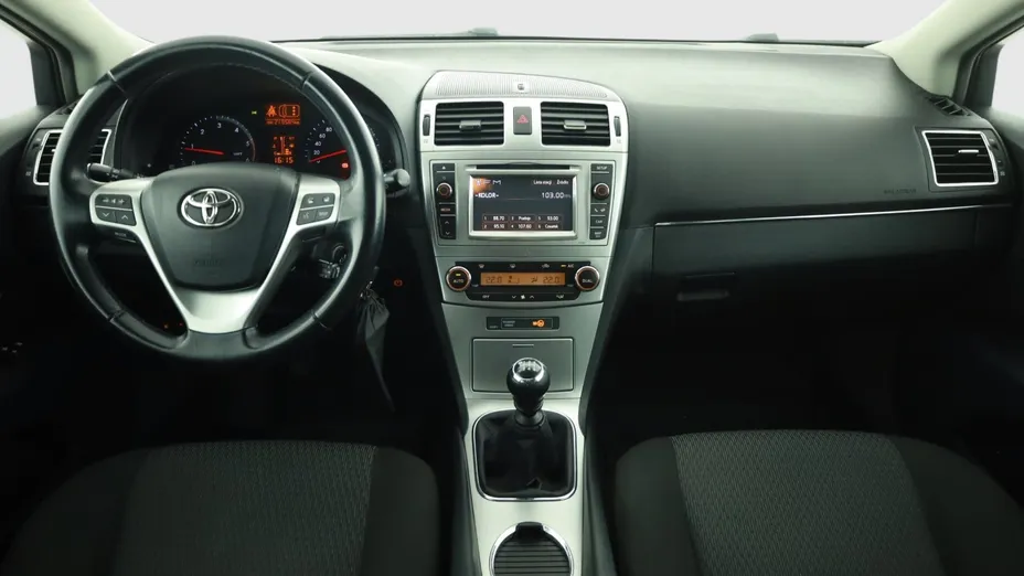 Toyota Avensis -