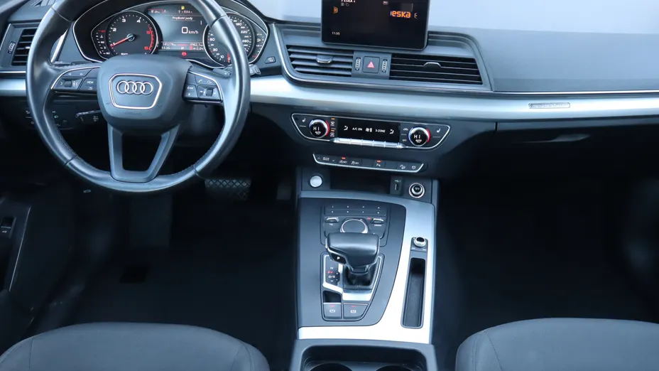 Audi Q5 -