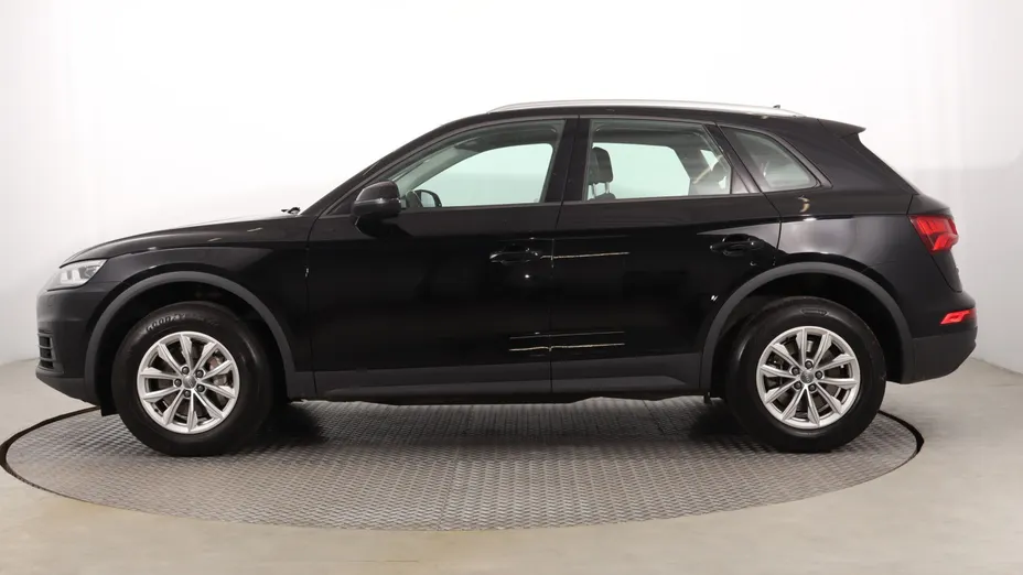Audi Q5 -