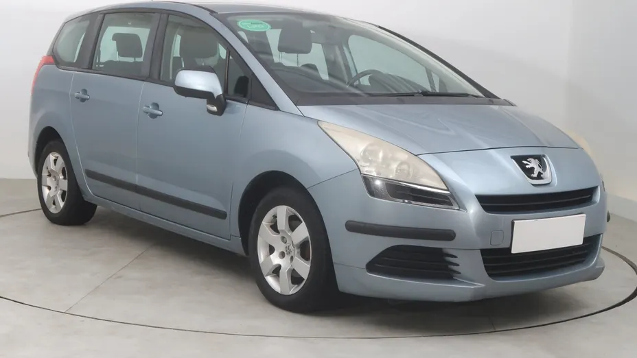 Peugeot 5008 -