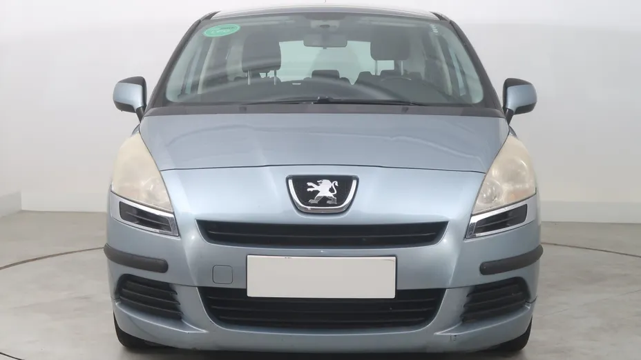 Peugeot 5008 -