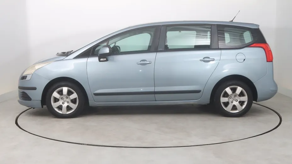 Peugeot 5008 -