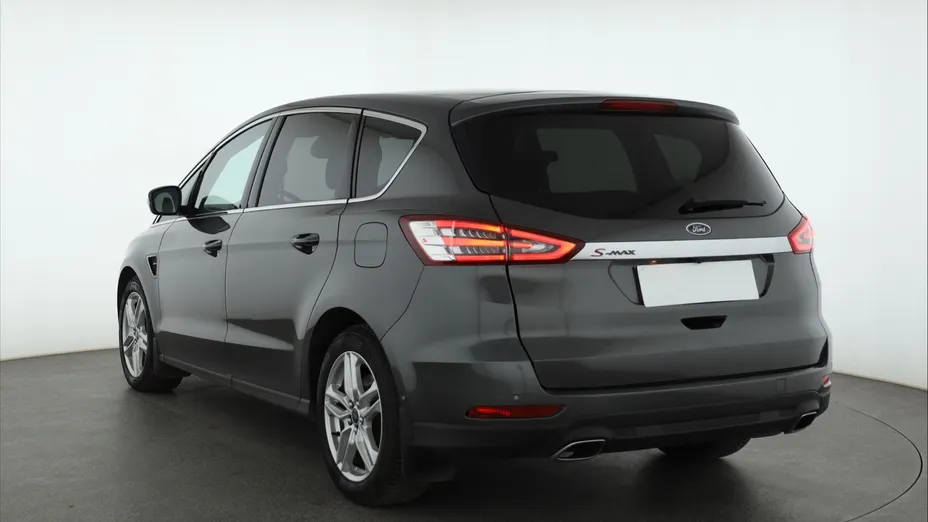 Ford S-MAX -