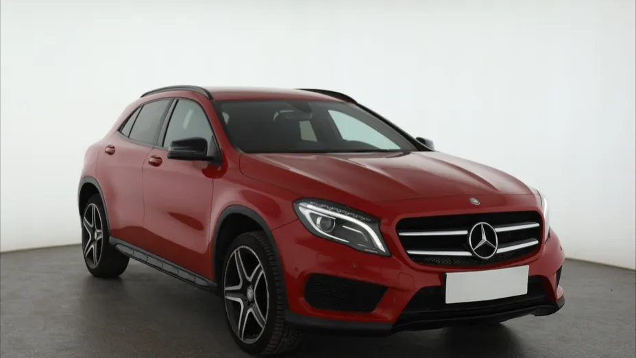 Mercedes GLA -
