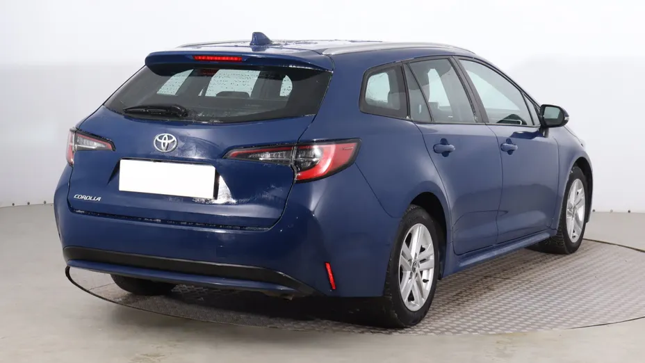 Toyota Corolla -
