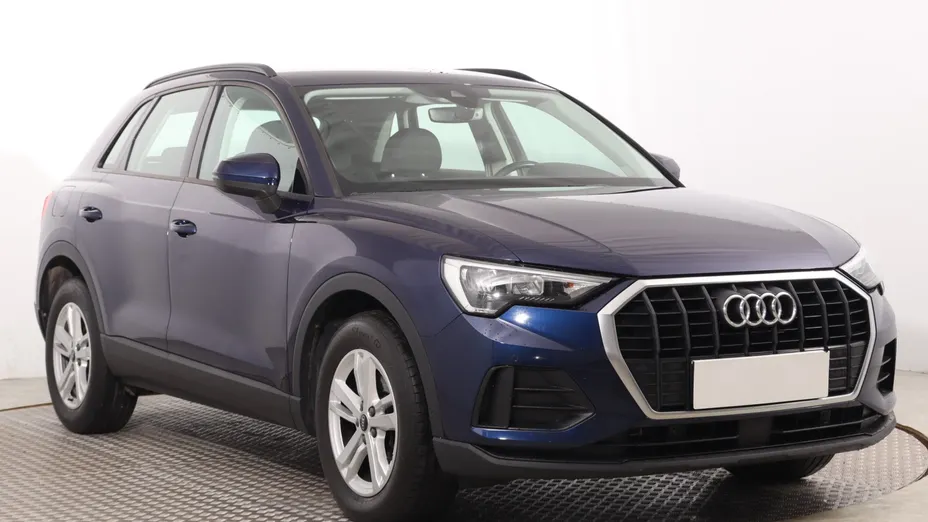 Audi Q3 -