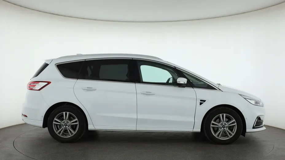 Ford S-MAX -