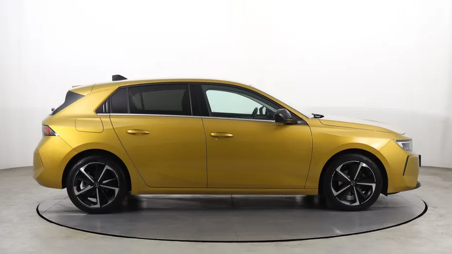 Opel Astra -