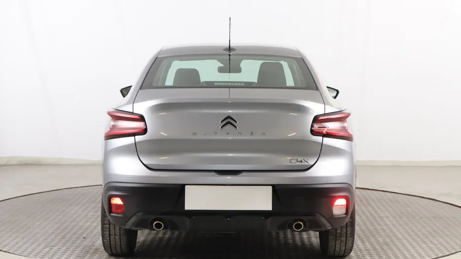 Citroen C4 X -