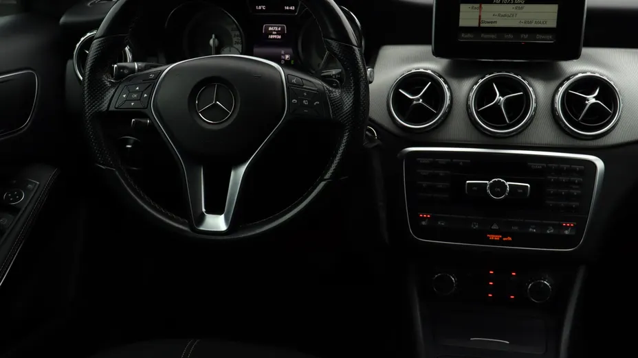 Mercedes GLA -