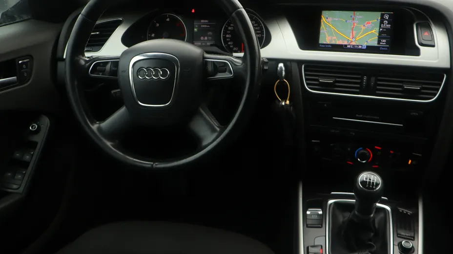 Audi A4 -