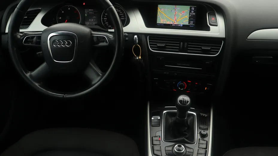 Audi A4 -