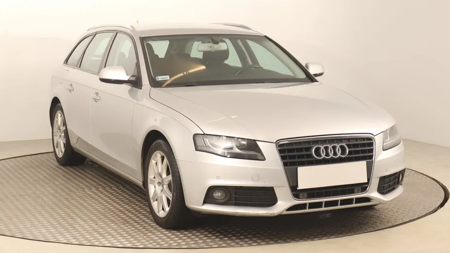 Audi A4 -