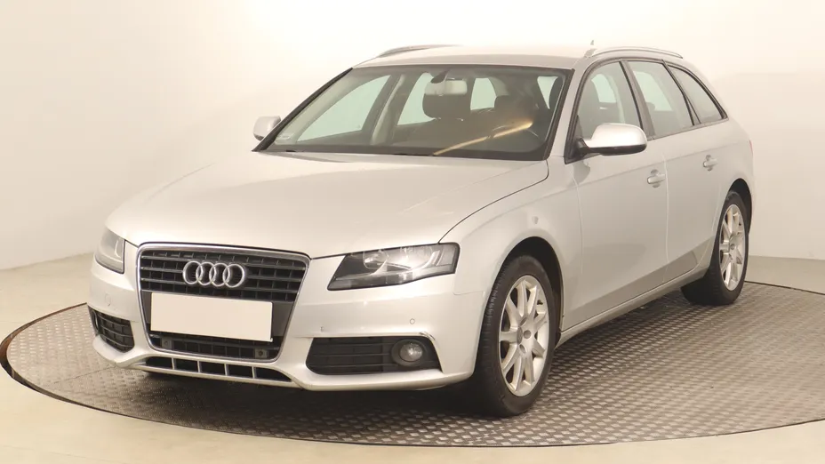 Audi A4 -