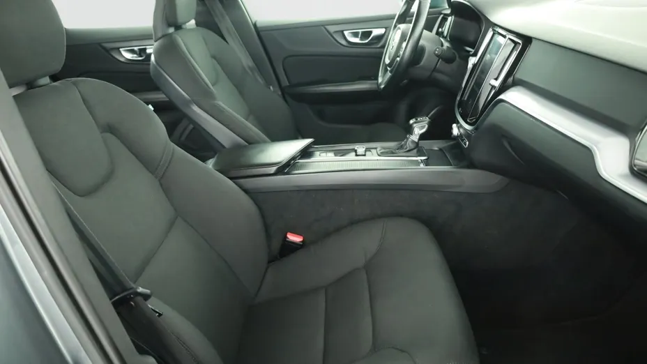 Volvo V60 -