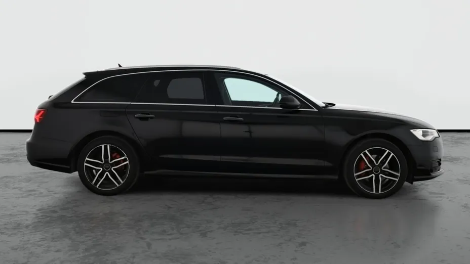 Audi A6 -