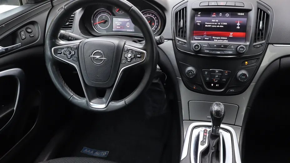 Opel Insignia -