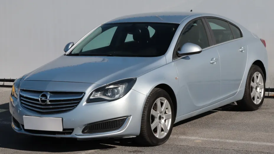 Opel Insignia -