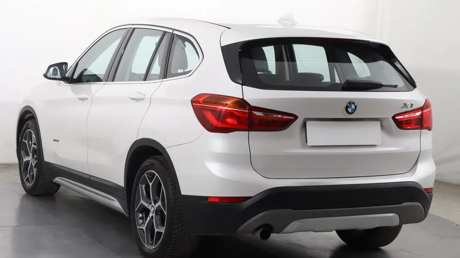 BMW X1 -