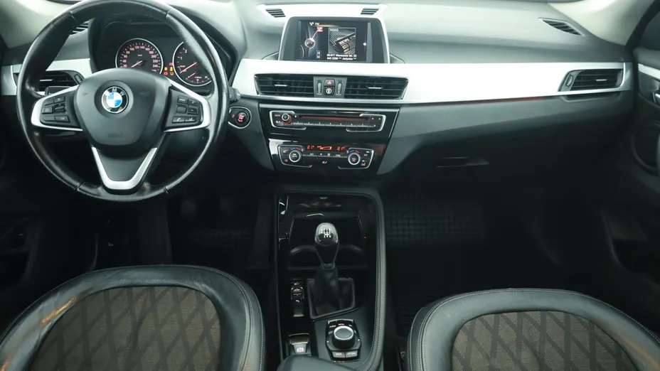 BMW X1 -