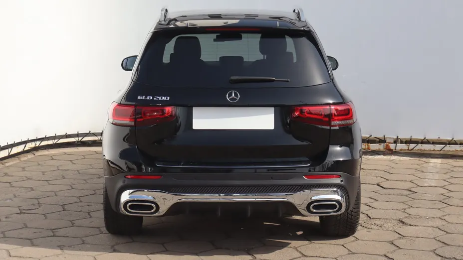 Mercedes GLB -