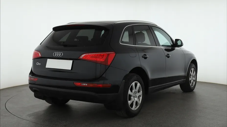 Audi Q5 -