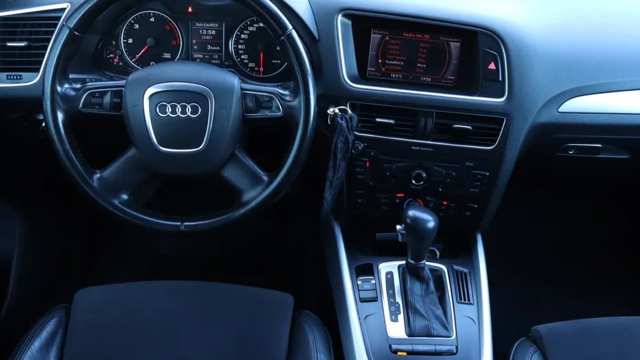Audi Q5 -